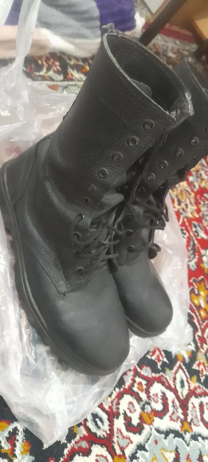 پوتین سایز۴۲ دره شهر|کیف، کفش، کمربند|دره شهر, |دیوار