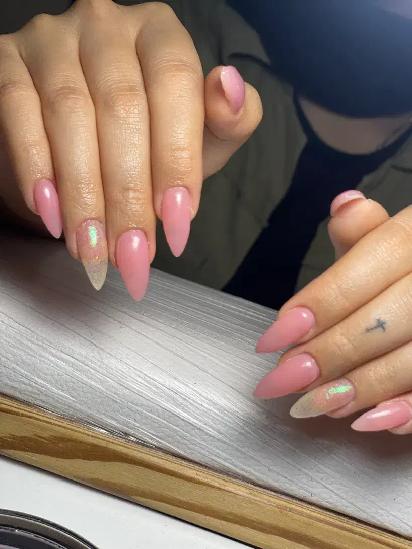 خدمات کاشت ناخن افر یلدایی|خدمات آرایشگری و زیبایی|قرچک, شهرک طلائیه|دیوار