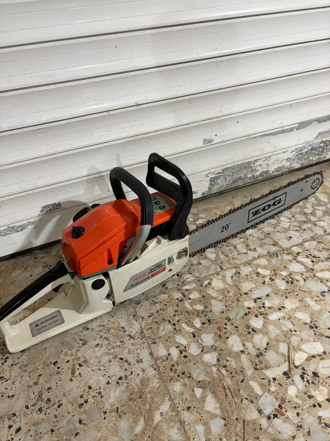 اره موتور پرقدرت5200به همراه کارتن و لوازم|ابزارآلات|سیاهکل, |دیوار