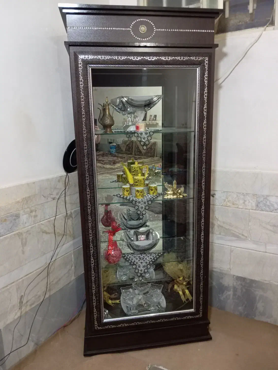 ویترین وکمد|بوفه، ویترین، کنسول|قم, چهل درخت‎|دیوار