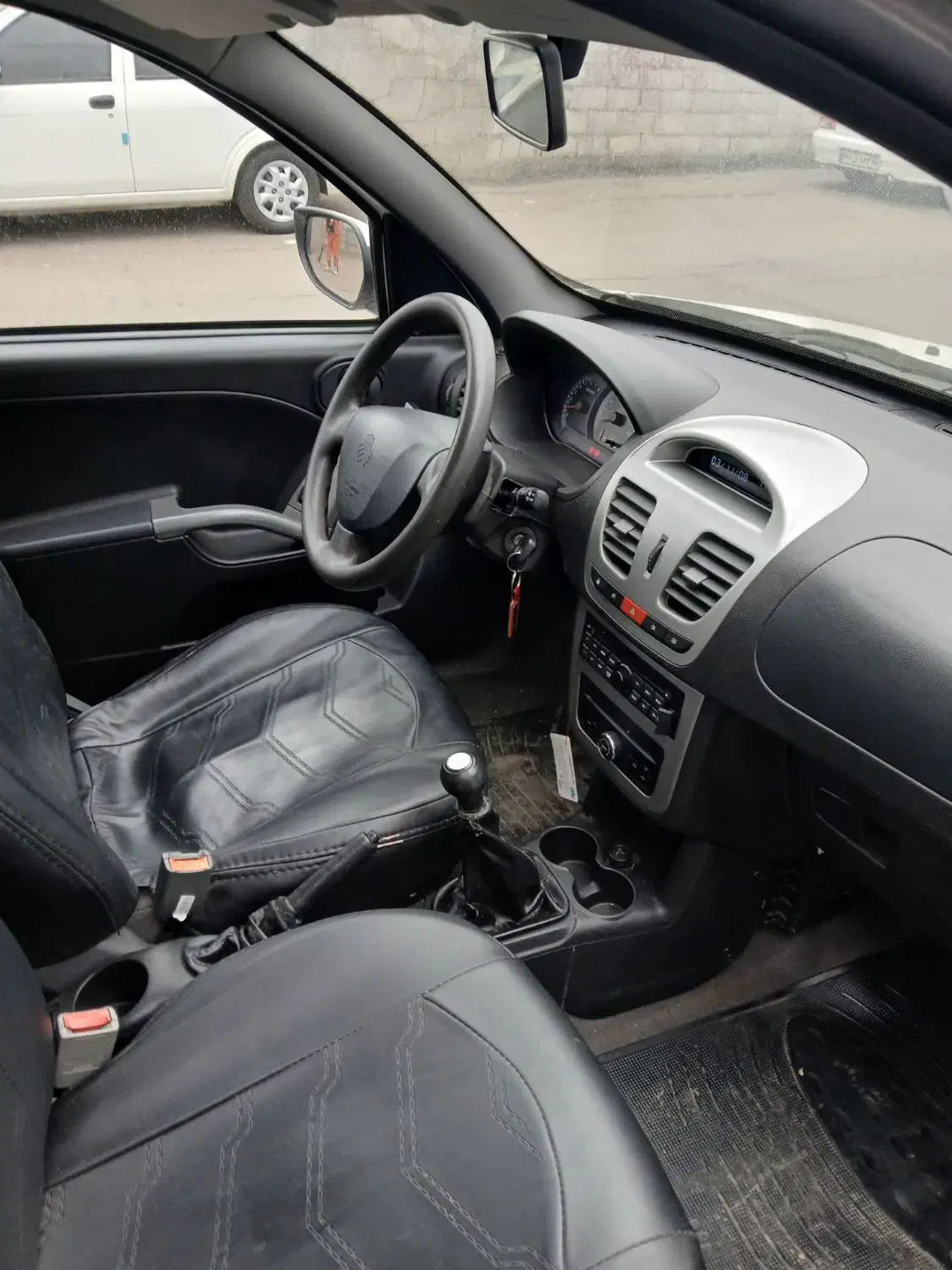 ساینا مدل ۱۴۰۰ سفید|خودرو سواری و وانت|رشت, یخسازی|دیوار