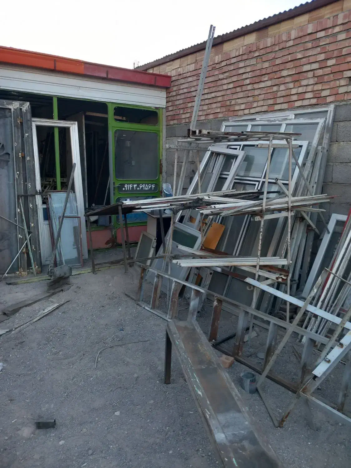 سمساری و ضایعات خرید و فروش|عمده‌فروشی|سهند, |دیوار