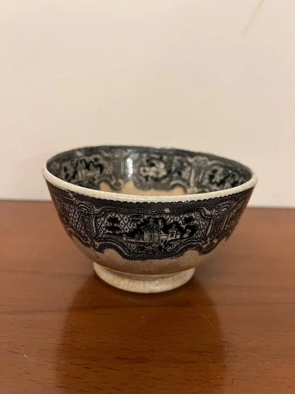 کاسه قدیمی آنتیک قاجاری فرمایشی|کلکسیون اشیاء عتیقه|تهران, بلوار کشاورز|دیوار