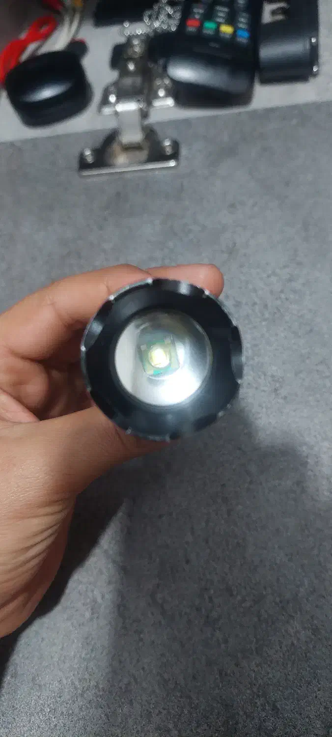 چراغ قوه|لامپ و چراغ|اردکان, |دیوار