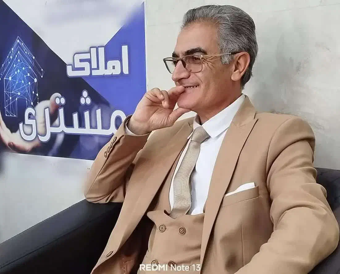 استخدام مشاور فروش  (خانم واقا )دفتر املاک|استخدام بازاریابی و فروش|قم, انسجام|دیوار