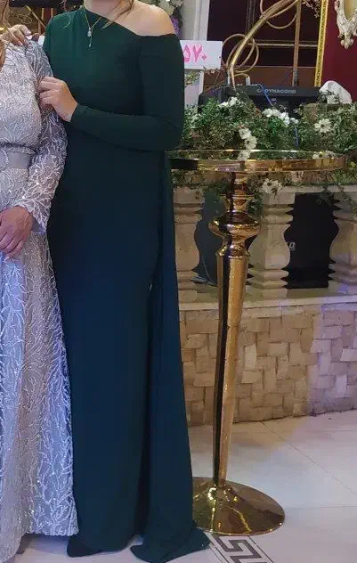 لباس مجلسی|لباس|فردیس, فرامرزیه|دیوار