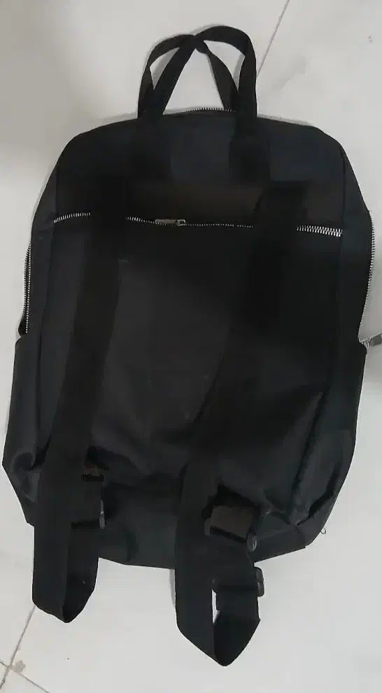 کوله پشتی مشکی|کیف، کفش، کمربند|اسلام‌‌آباد غرب, |دیوار