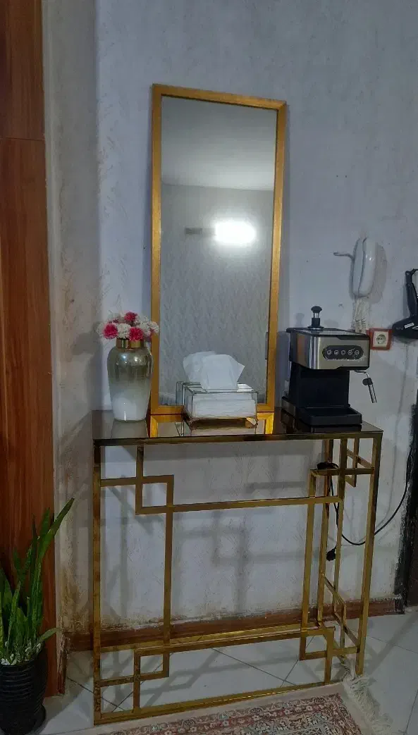 اینه کنسول استیل طلایی|بوفه، ویترین، کنسول|مشهد, الهیه|دیوار