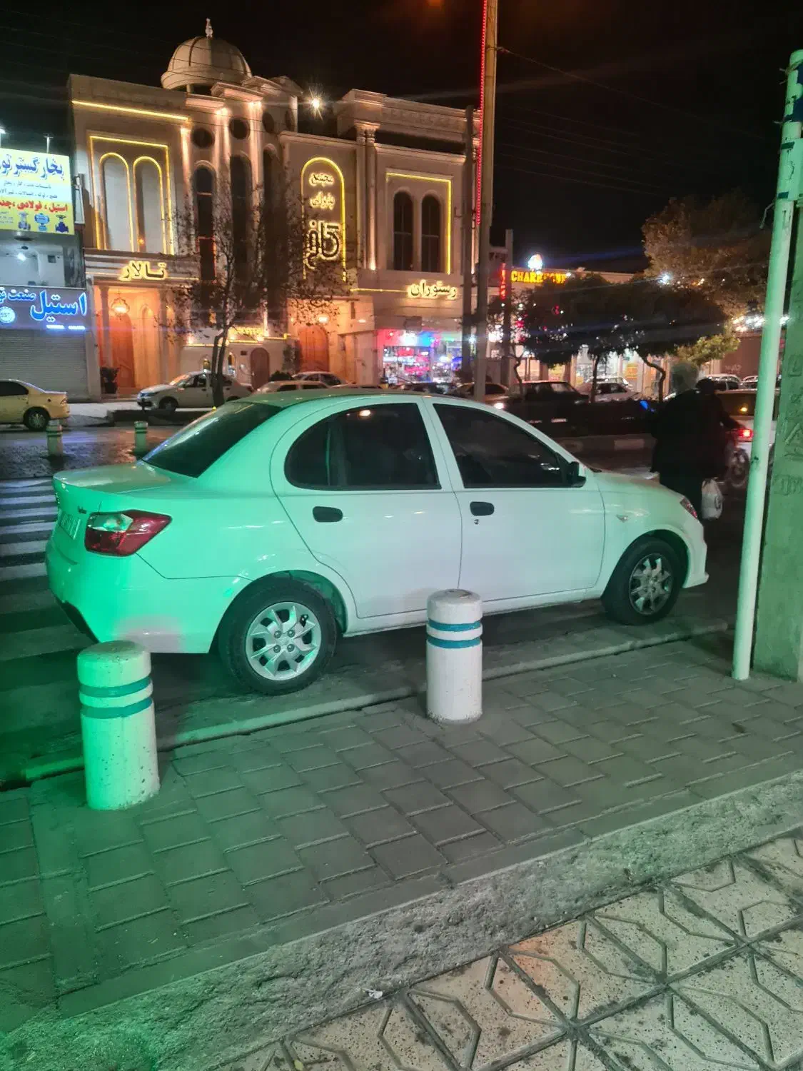 ساینا402 s|خودرو سواری و وانت|مشهد, توس (بلوار توس)|دیوار