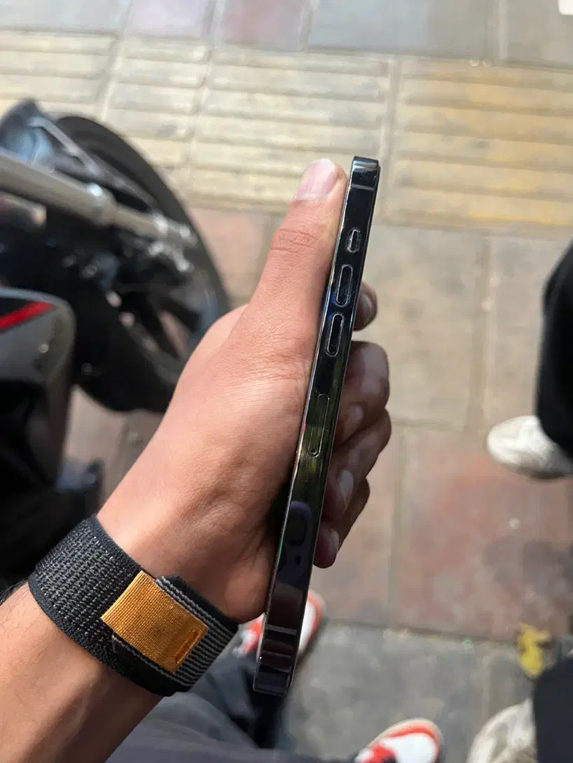 iPhone 13pro 256 zaa|موبایل|قم, نیروگاه|دیوار