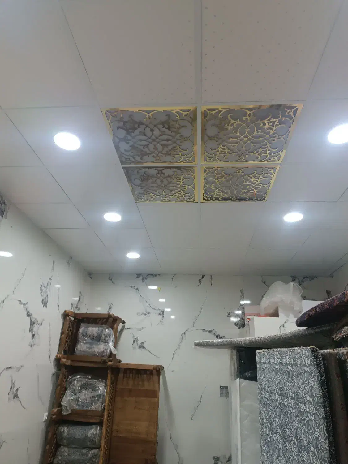 اجاره انباری یا مغازه شهرک فاطمیه|اجارهٔ مغازه و غرفه|قم, شهرک فاطمیه|دیوار