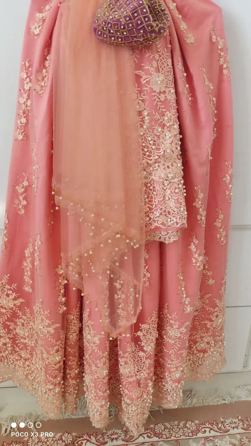 لباس محلی تمیز و. شیک|لباس|یاسوج, |دیوار