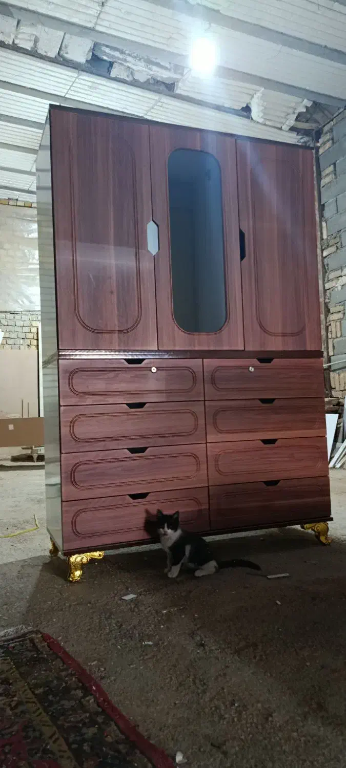 ساخت و تولید انواع مصنوعات چوبی|جاکفشی، کمد، دراور|بروجرد, |دیوار