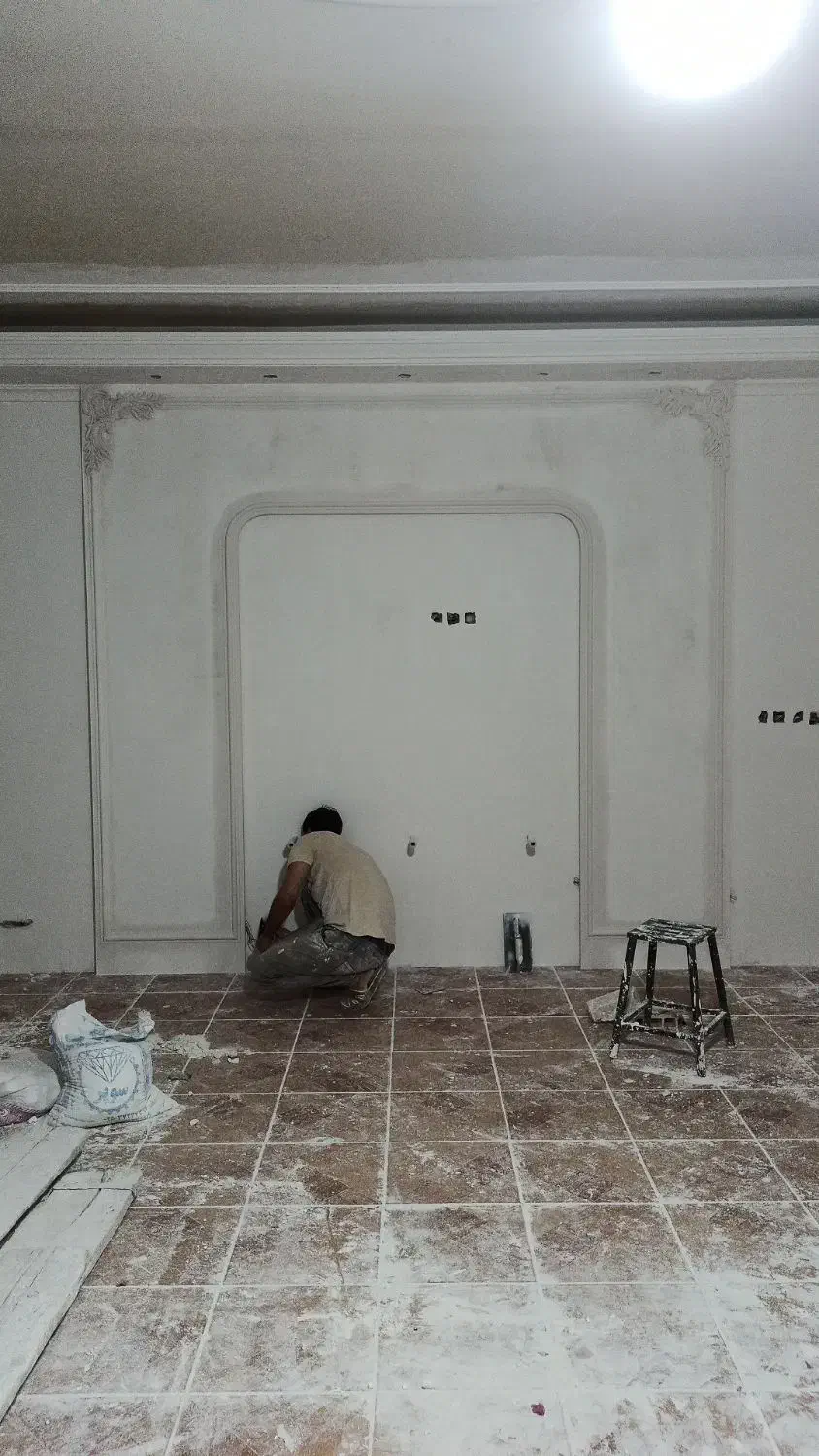 نیازمند شاگرد گچکار|استخدام معماری، عمران و ساختمانی|قم, سالاریه|دیوار