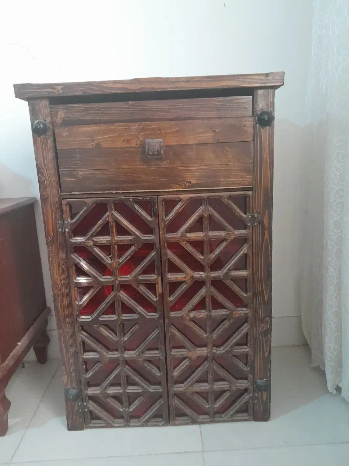 جاکفشی سالم درحدنو تمام چوب قیمت ۱میلیون ۷۰۰|جاکفشی، کمد، دراور|سبزوار, امیر کبیر|دیوار