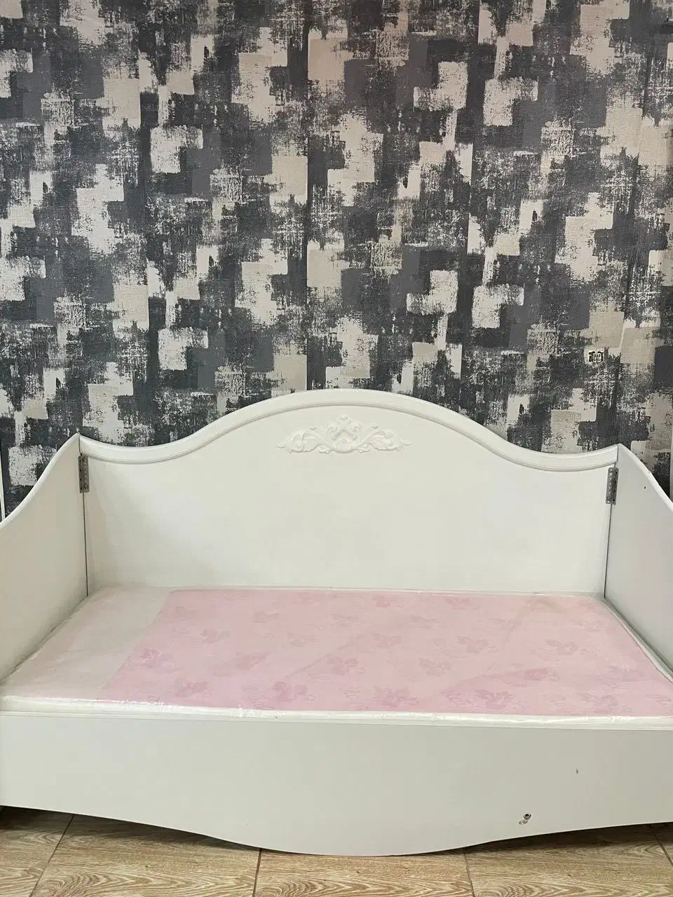 سرویس خواب|تخت و صندلی بچه|محمدشهر, محمدشهر|دیوار