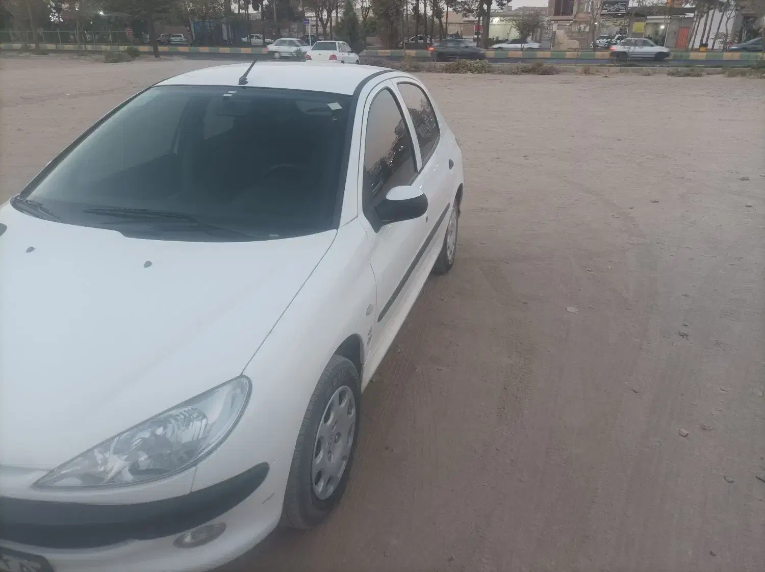 206مدل 98|خودرو سواری و وانت|کاشان, قطب راوندی|دیوار