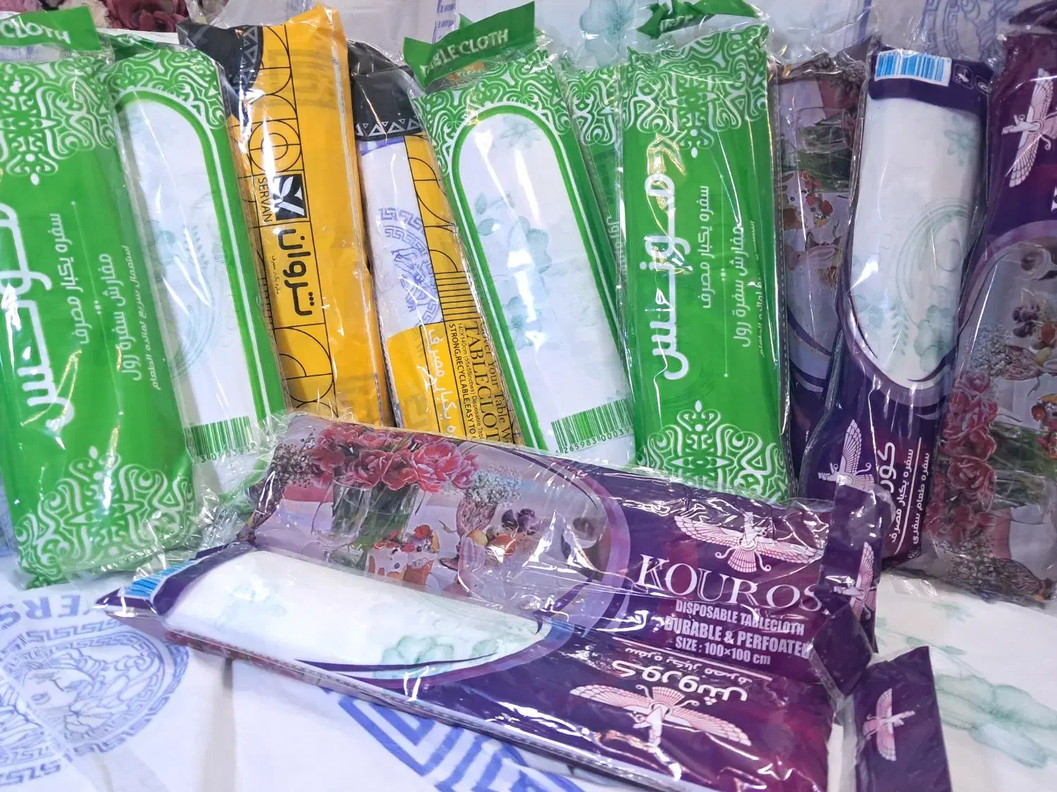 کیسه فریزر و  زباله و سفره|ظروف نگهدارنده، پلاستیکی، یک‌بارمصرف|رشت, قاسمیه|دیوار