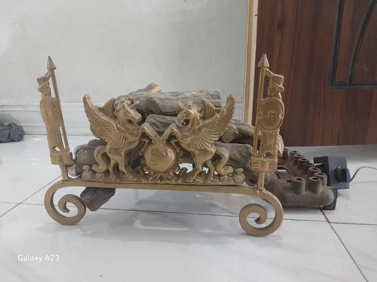 شومینه قدیمی عتیقه|کلکسیون اشیاء عتیقه|بروجرد, |دیوار