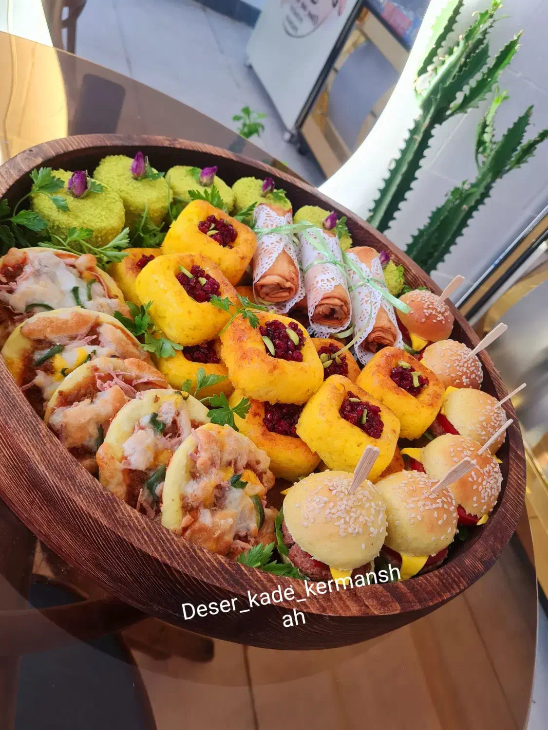 فینگر فود غذای دورهمی|خدمات پذیرایی، مراسم|کرمانشاه, |دیوار