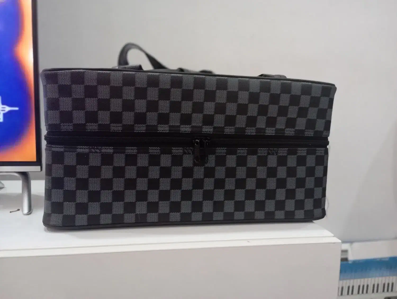 کیف در حد نوفیشال یا لوازم ناخنکار|کیف، کفش، کمربند|کرج, ساماندهی|دیوار