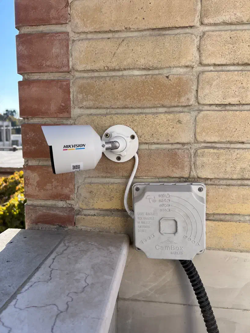 نصاب دوربین مداربسته  حرفه ای دزدگیر و شبکه|خدمات پیشه و مهارت|اصفهان, نقش جهان|دیوار