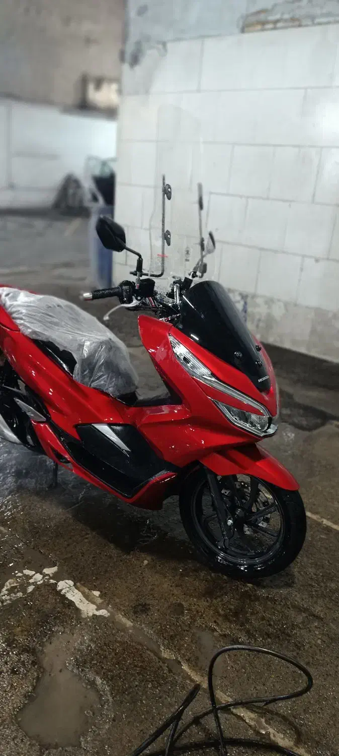 موتور هوندا PCX درجه یک ژاپن|موتورسیکلت|تهران, علم و صنعت|دیوار