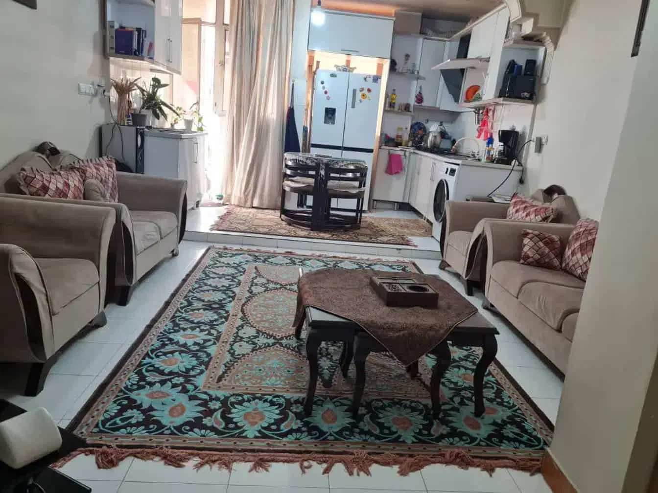 رهن کامل آپارتمان ۵۰متری ۱خوابه طبقه دوم|اجارهٔ آپارتمان|اسلام‌شهر, شهرک الهیه|دیوار