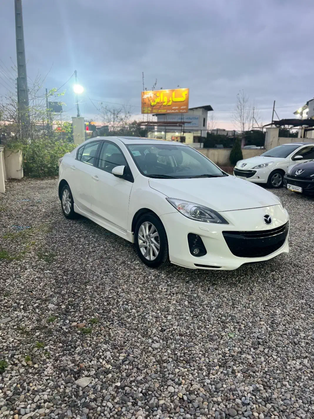 مزدا نیو ۹۶|خودرو سواری و وانت|تنکابن, |دیوار