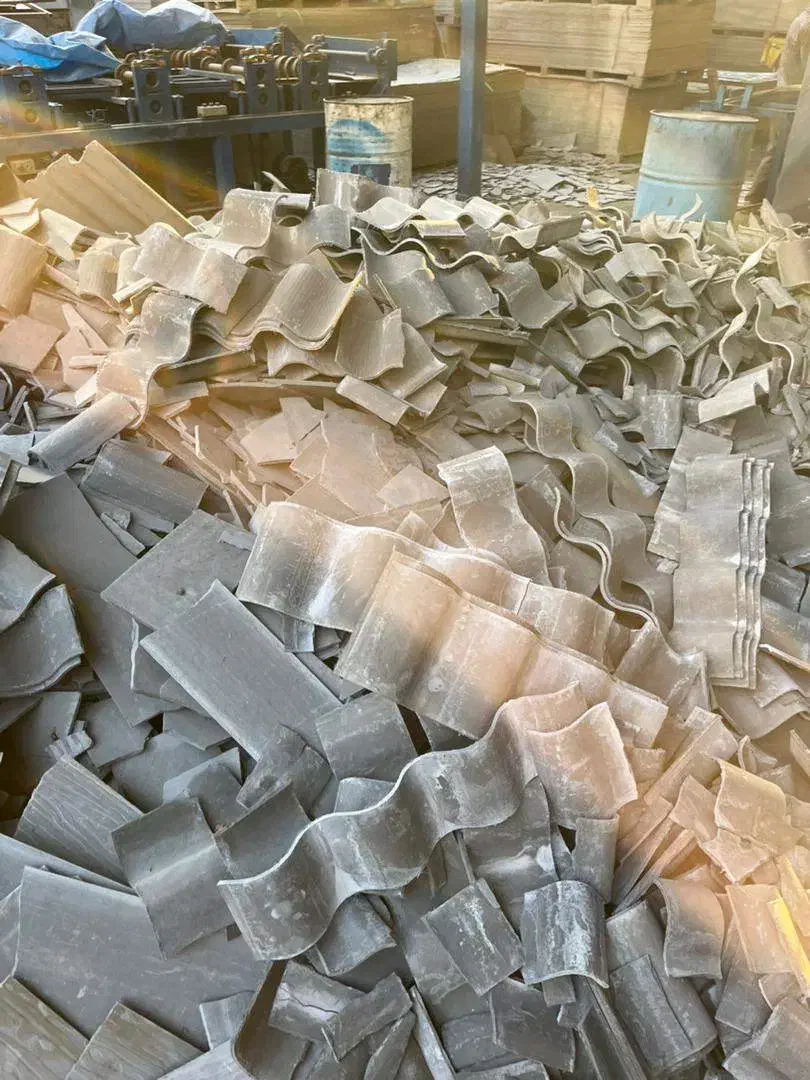 ضایعات ورق سیمانی لوله سیمانی شکسته دو تیکه|عمده‌فروشی|تهران, بوستان سرخه حصار|دیوار