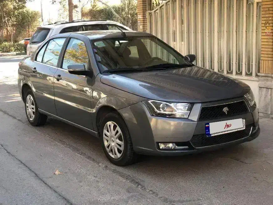 دنا مدل ۹۸ کم کار|خودرو سواری و وانت|مشهد, کوثر|دیوار