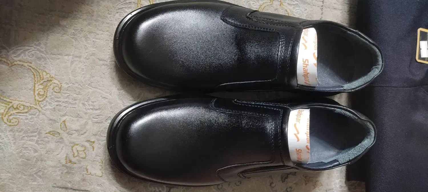 لباس نگهبانی|لباس|مشهد, موسوی قوچانی|دیوار