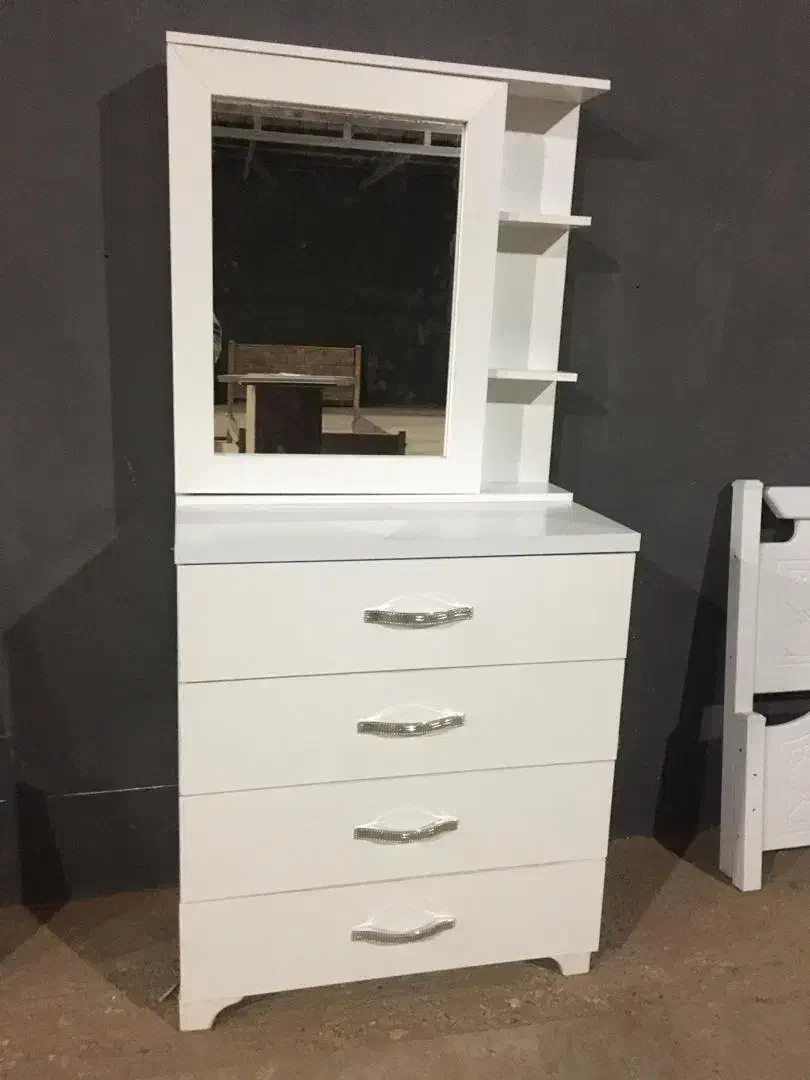 فروش میز های آرایش دو کشو و چهار کشو به قیمت عمده|جاکفشی، کمد، دراور|ساری, |دیوار