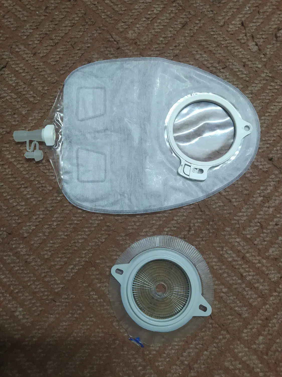 چسب و کیسه یوروستومی|پزشکی|شاهین‌شهر, دهخدا|دیوار