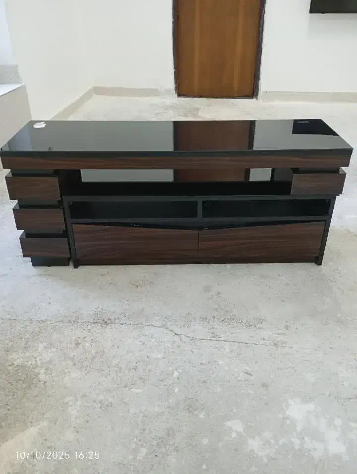 در حد نو|میز تلویزیون|زیویه, |دیوار