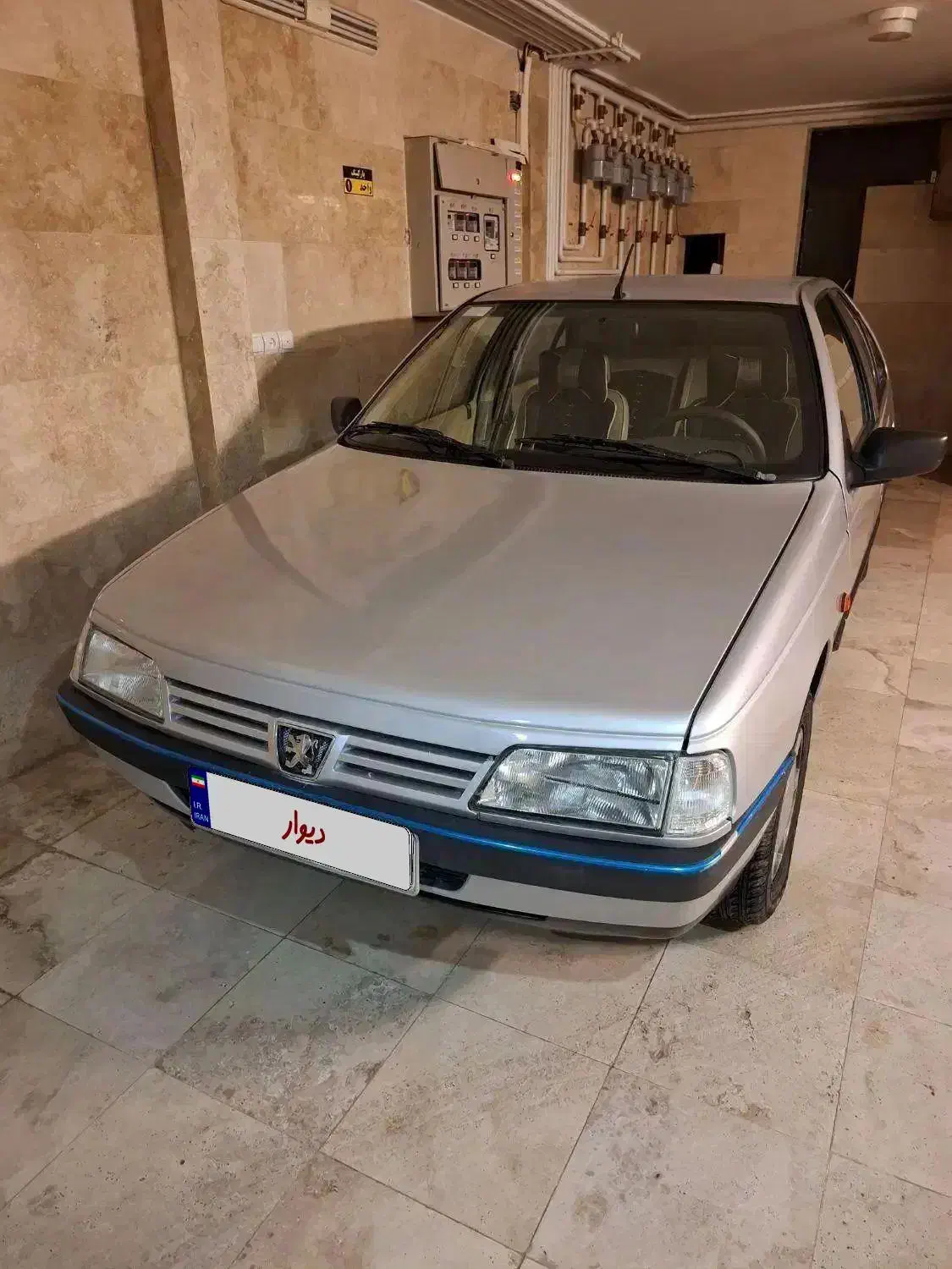 پژو 405 تمیز توضیحات رو بخونید|خودرو سواری و وانت|بروجرد, |دیوار