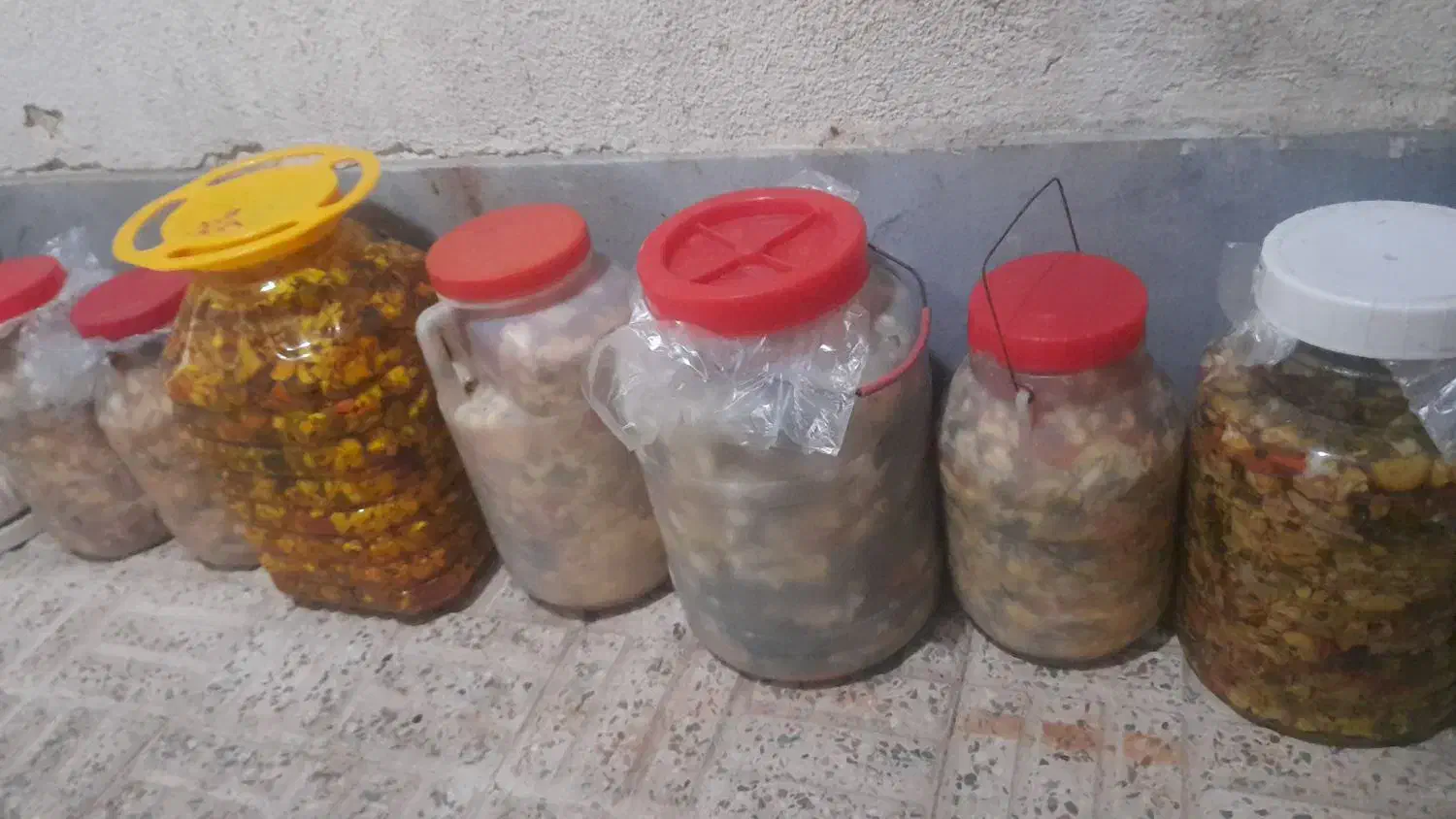 ترشی خانگی|خوردنی و آشامیدنی|ری, سیزده آبان|دیوار