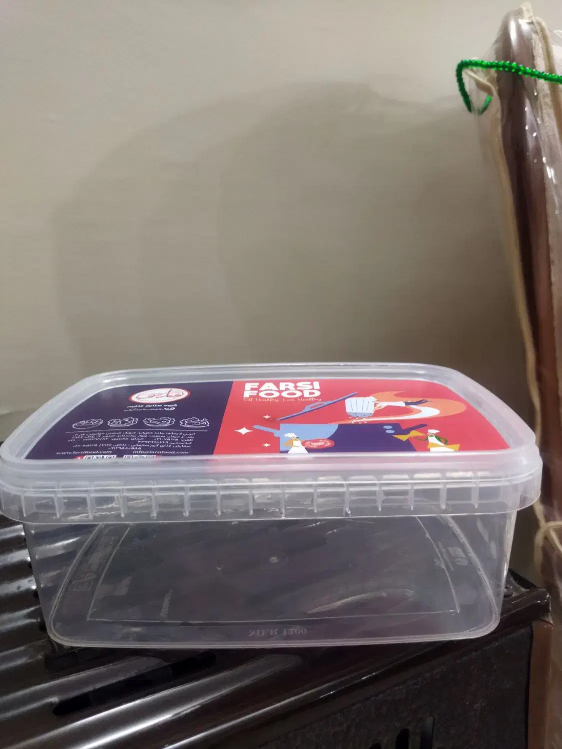 ظرف پلاستیکی درب دار|ظروف نگهدارنده، پلاستیکی، یکبارمصرف|اسلامشهر, شهرک سعیدیه|دیوار