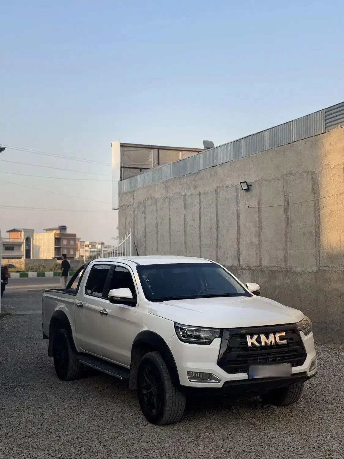 kmc t8 1401 سفید|خودرو سواری و وانت|گرگان, |دیوار