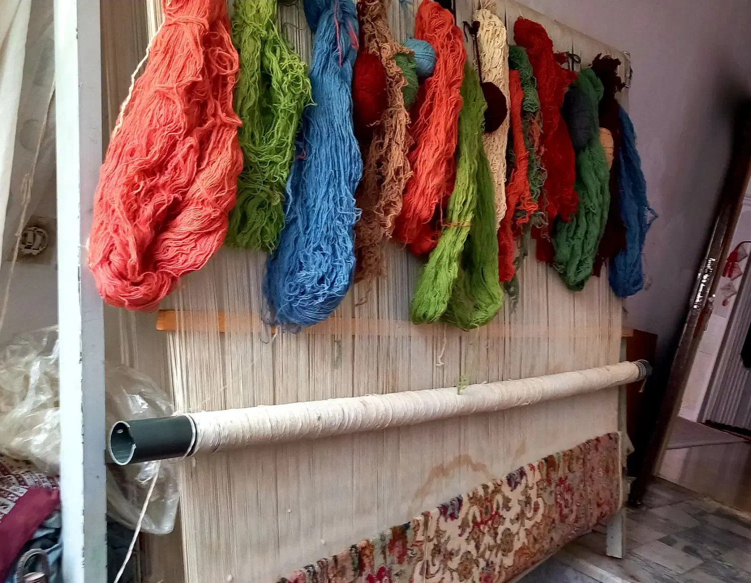 فرش دستبافت سنتی۳متری همراه نخ...|فرش|کرمانشاه, |دیوار