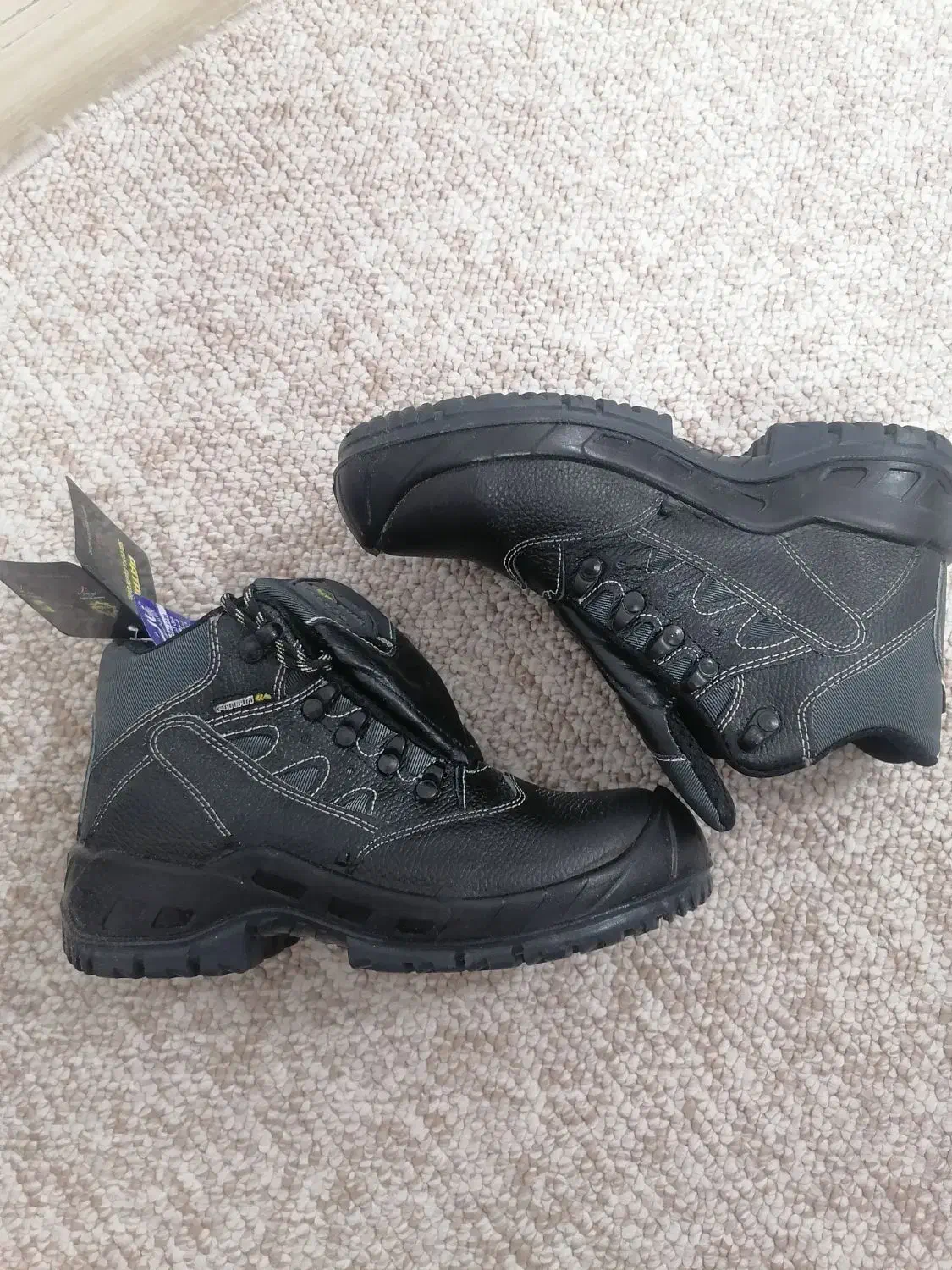 کفش ایمنی ما ک پاتن|کیف، کفش، کمربند|ایلام, |دیوار