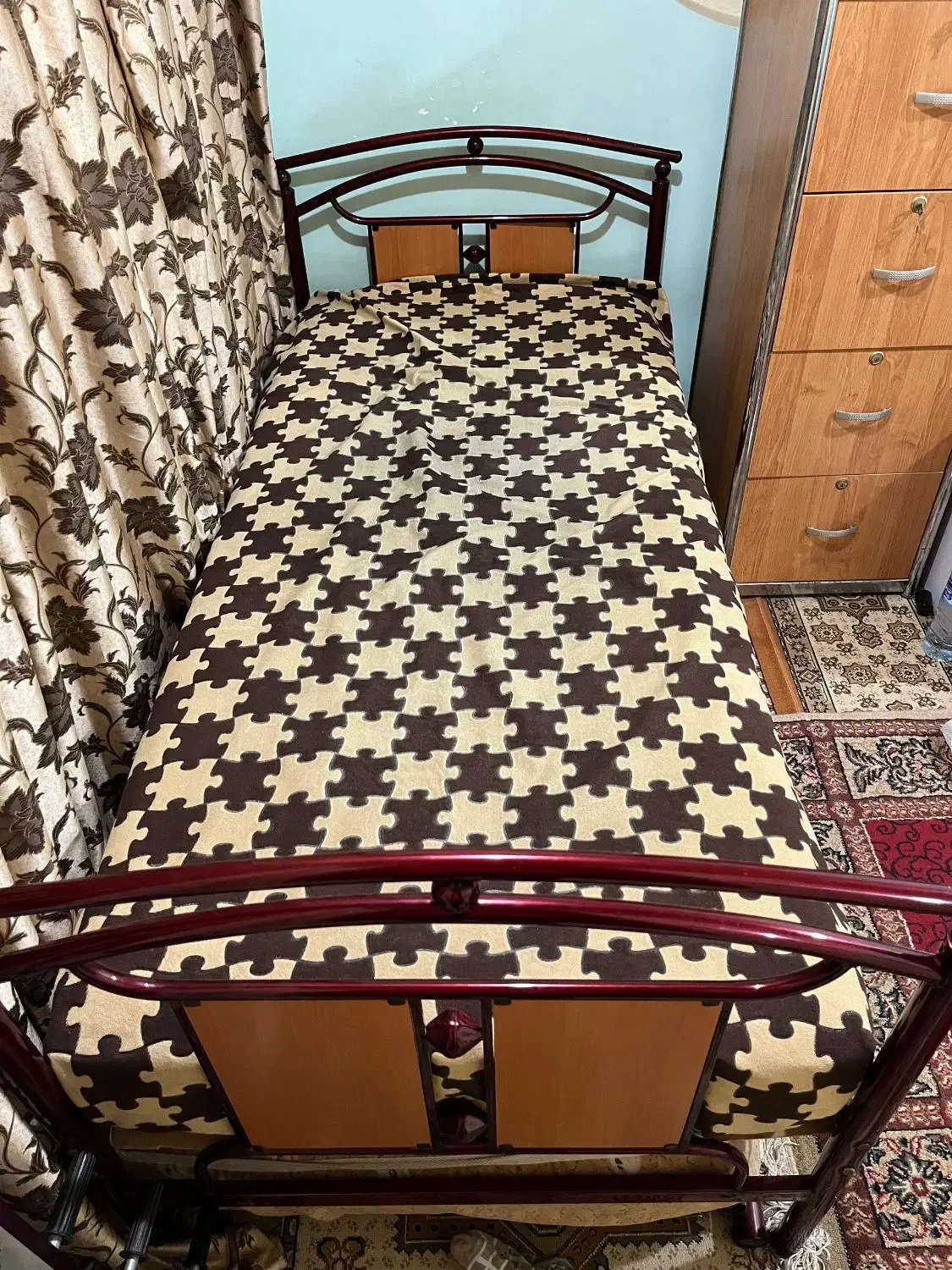 تخت و گهواره کودک|تخت و سرویس خواب|اهواز, پادادشهر|دیوار