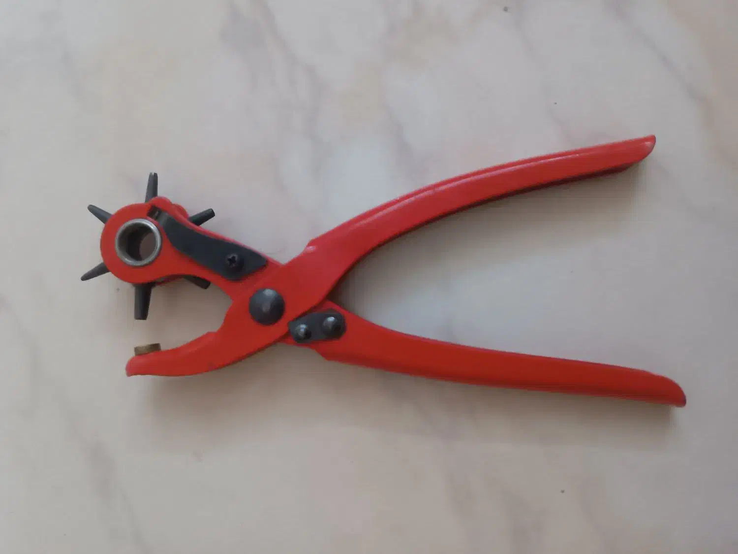 آویز شلوار ، آویز شلوار بوتیک ، انبر پانچ کمربند|کیف، کفش، کمربند|اسلام‌شهر, شهرک مصطفی خمینی|دیوار