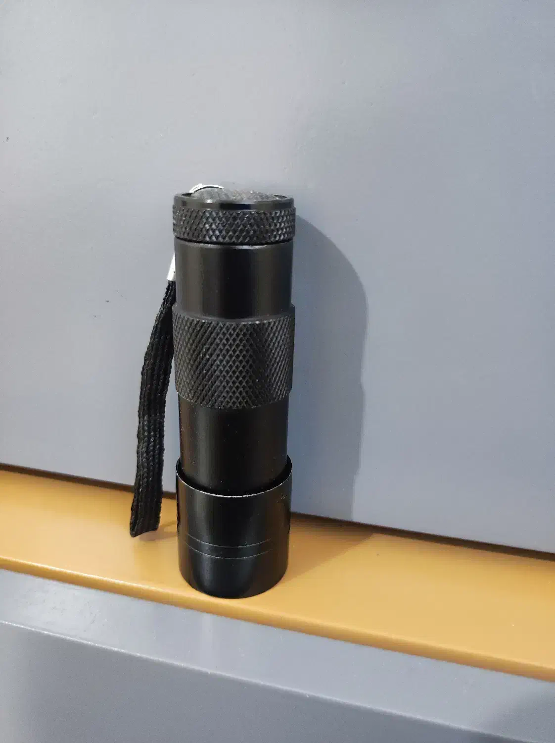 دستگاه یووی قلمی|آرایشی، بهداشتی، درمانی|مشگین شهر, |دیوار