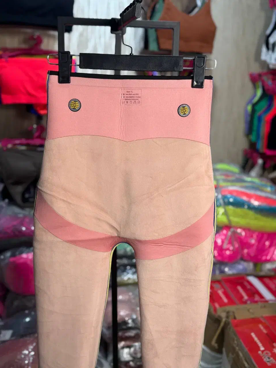 لباس ورزشی زنانه|لباس|تهران, تهرانپارس شرقی|دیوار