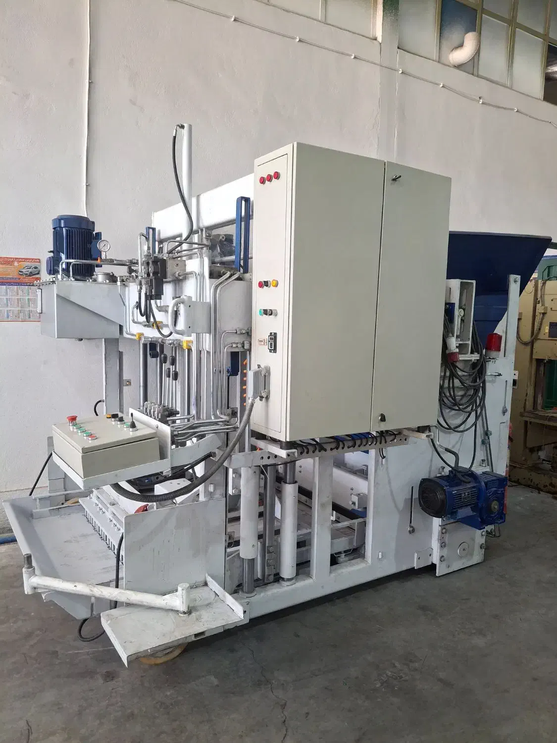 دستگاه بلوک زنی،تمام اتوماتیک، طرح زنیت آلمان|ماشینآلات صنعتی|شاهینشهر, بنیاد ازدواج|دیوار