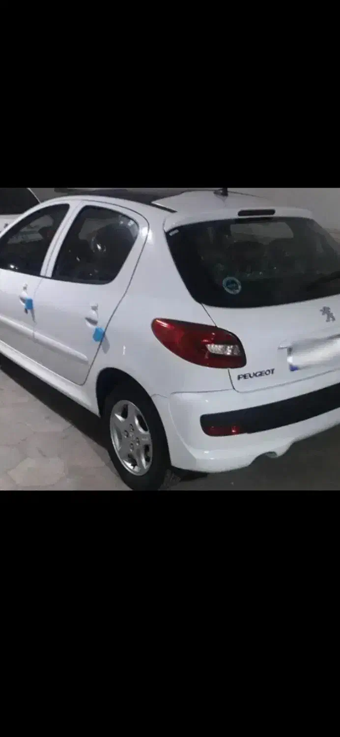 پژو 207i ارتقا یافته پانا سقف شیشه ای فروش فوری|خودرو سواری و وانت|قم, باغ کرباسی|دیوار