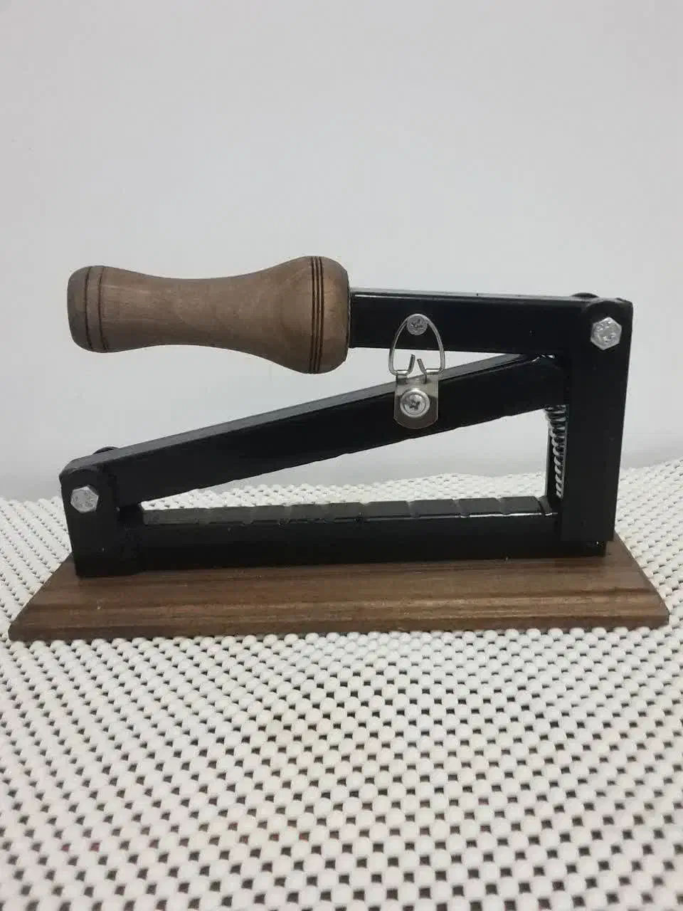 گردو و هسته شکن آپارتمانی|سایر لوازم برقی|محمدیه-قزوین, |دیوار