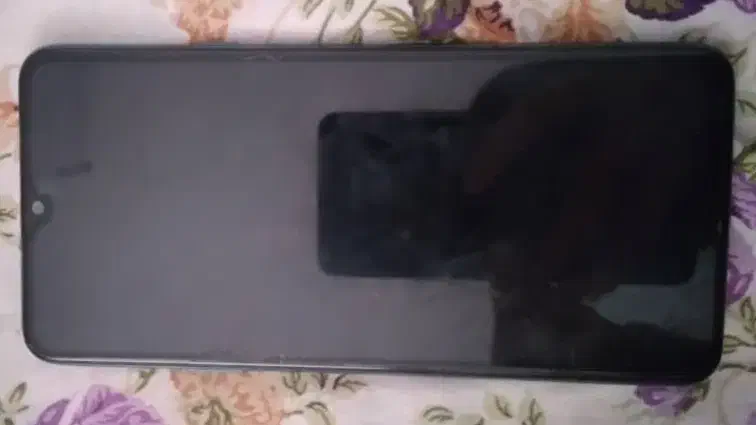 گوشی|موبایل|قرچک, میرزائی شمالی|دیوار