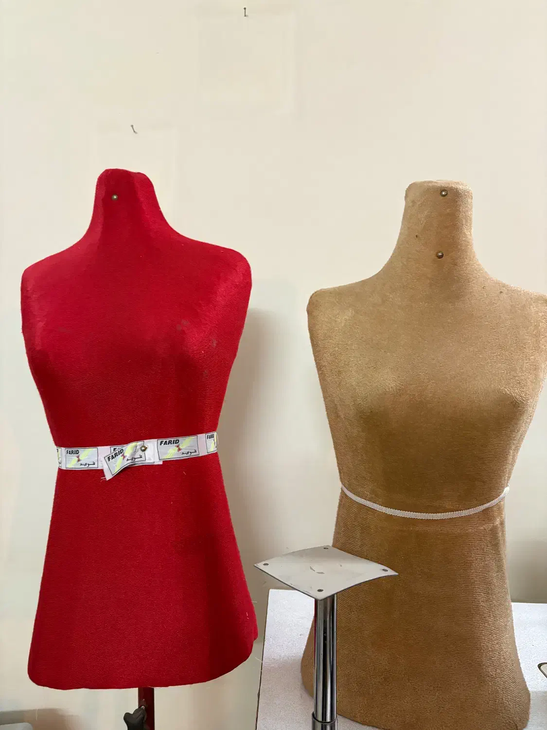 مانکن|لوازم خیاطی و بافتنی|تهران, نیروی هوایی (پیروزی)|دیوار